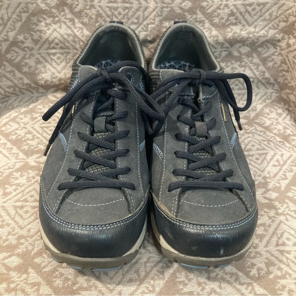 DANSKO PROFESSIONAL SZ 41 Paisley Slip Resistant  Vibram Sole Lace Up Sneakers - Picture 2 of 11